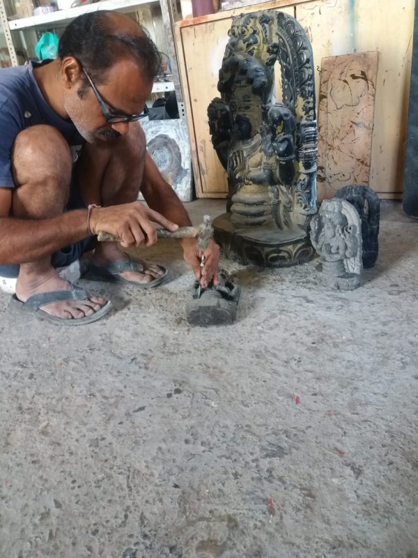 Pair of Pocket Size Patanjali statues - Image 4